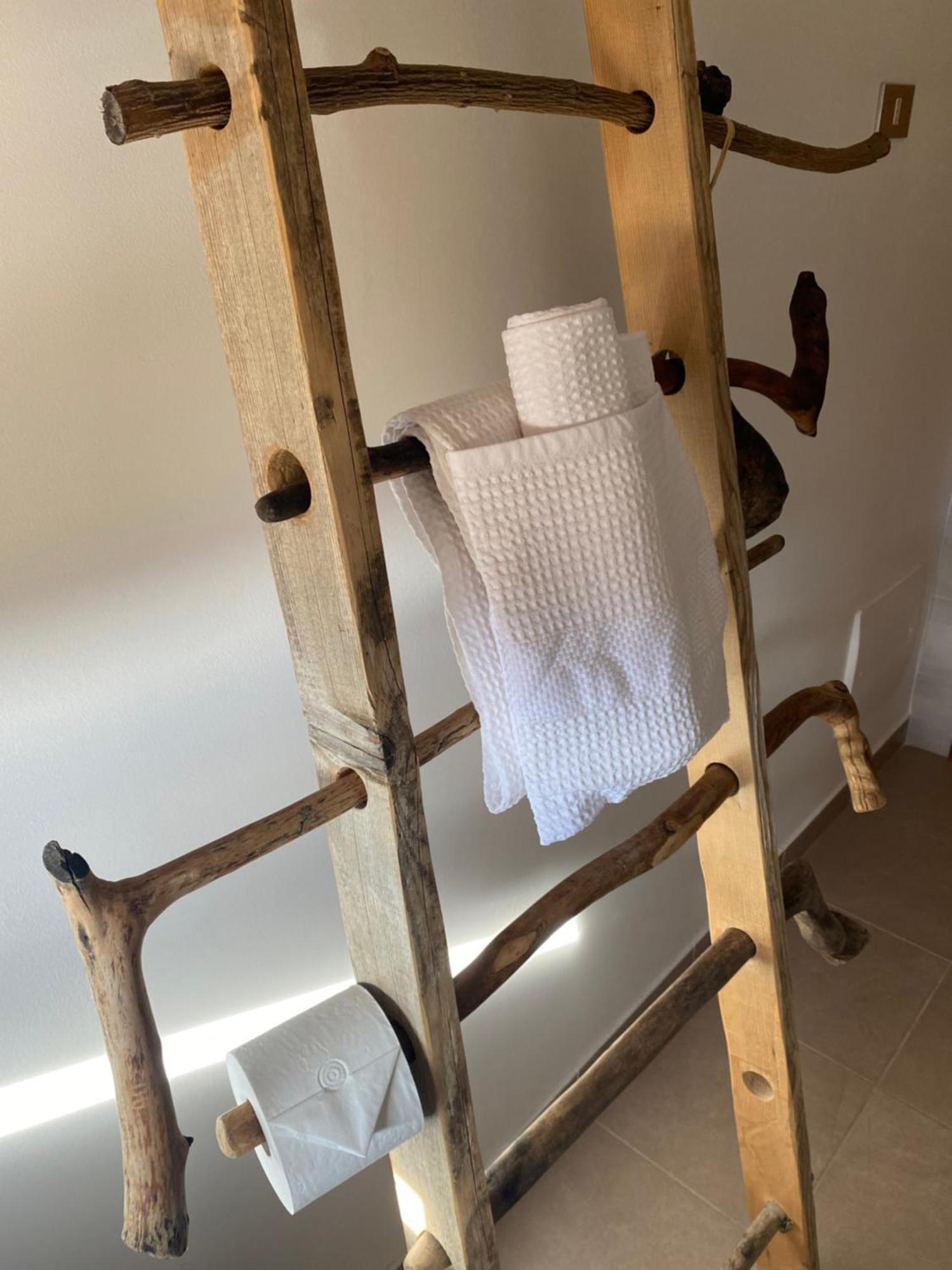 Bed and Breakfast Flavia 21 Elice Esterno foto