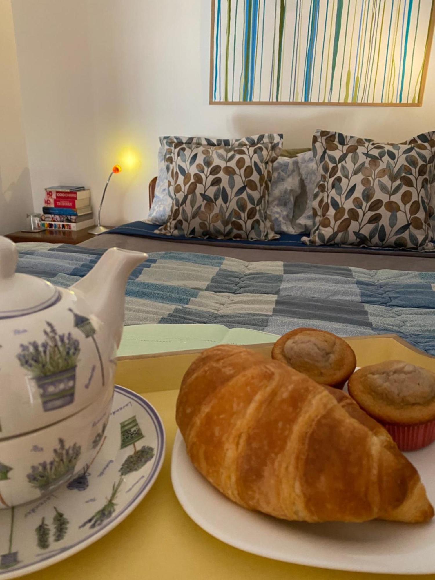 Bed and Breakfast Flavia 21 Elice Esterno foto